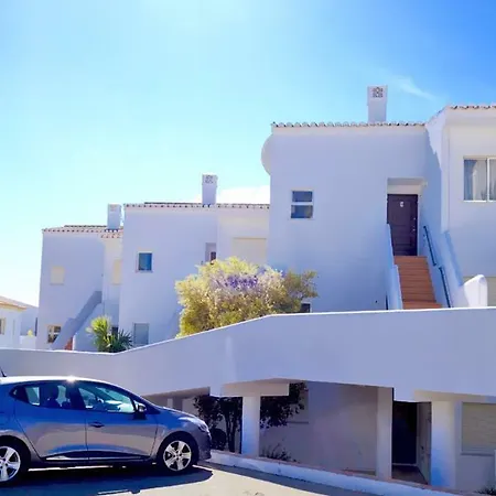 Chiquita Place, Da * Luz