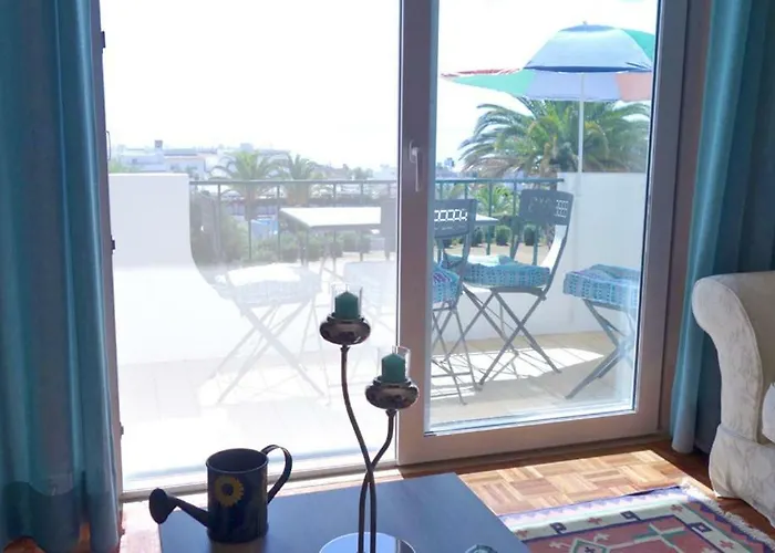 Chiquita Place, Da Luz