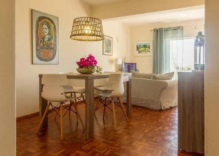 Chiquita Place, Da 아파트 Senhora da Luz